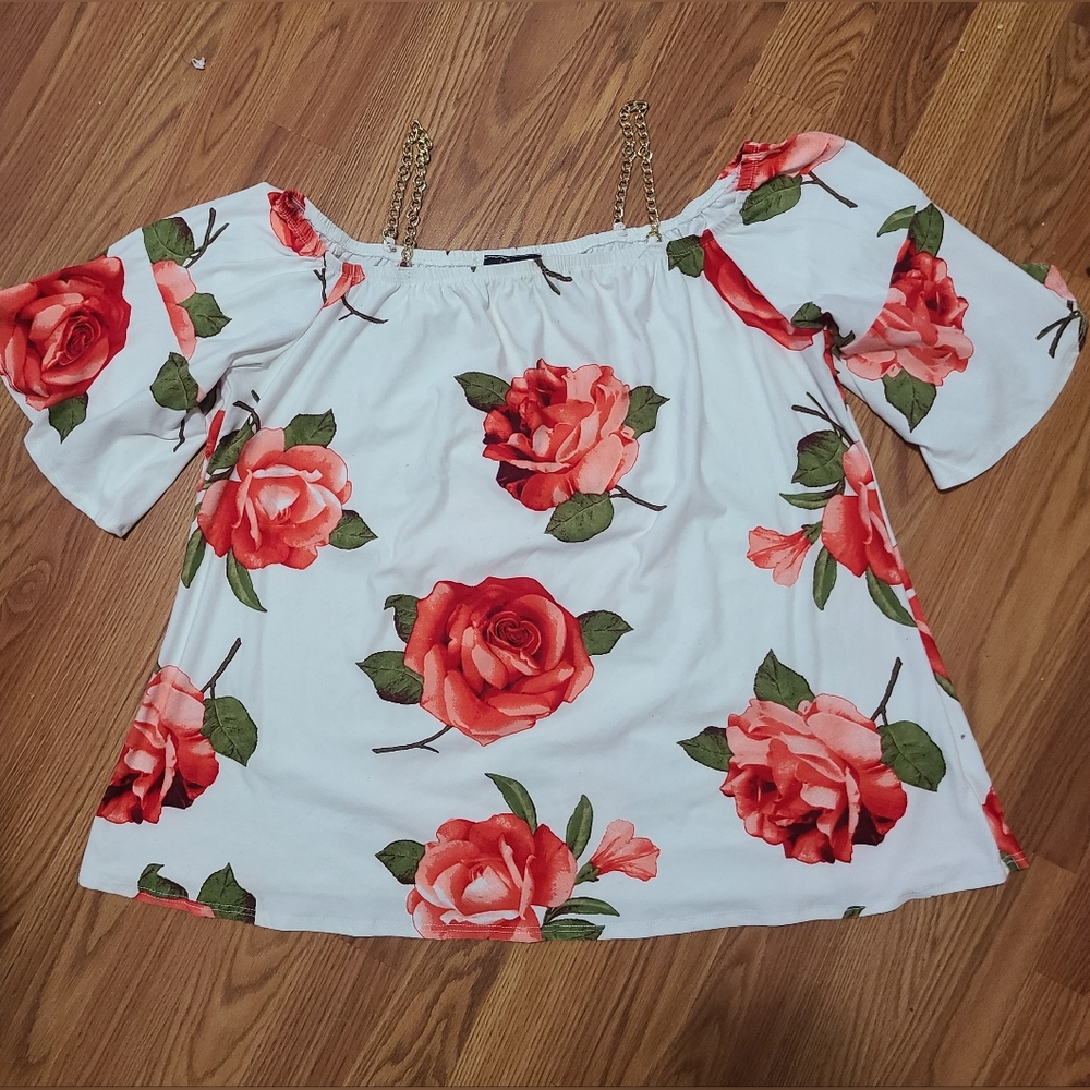 Beautiful Rose off Shoulder top Size 2X